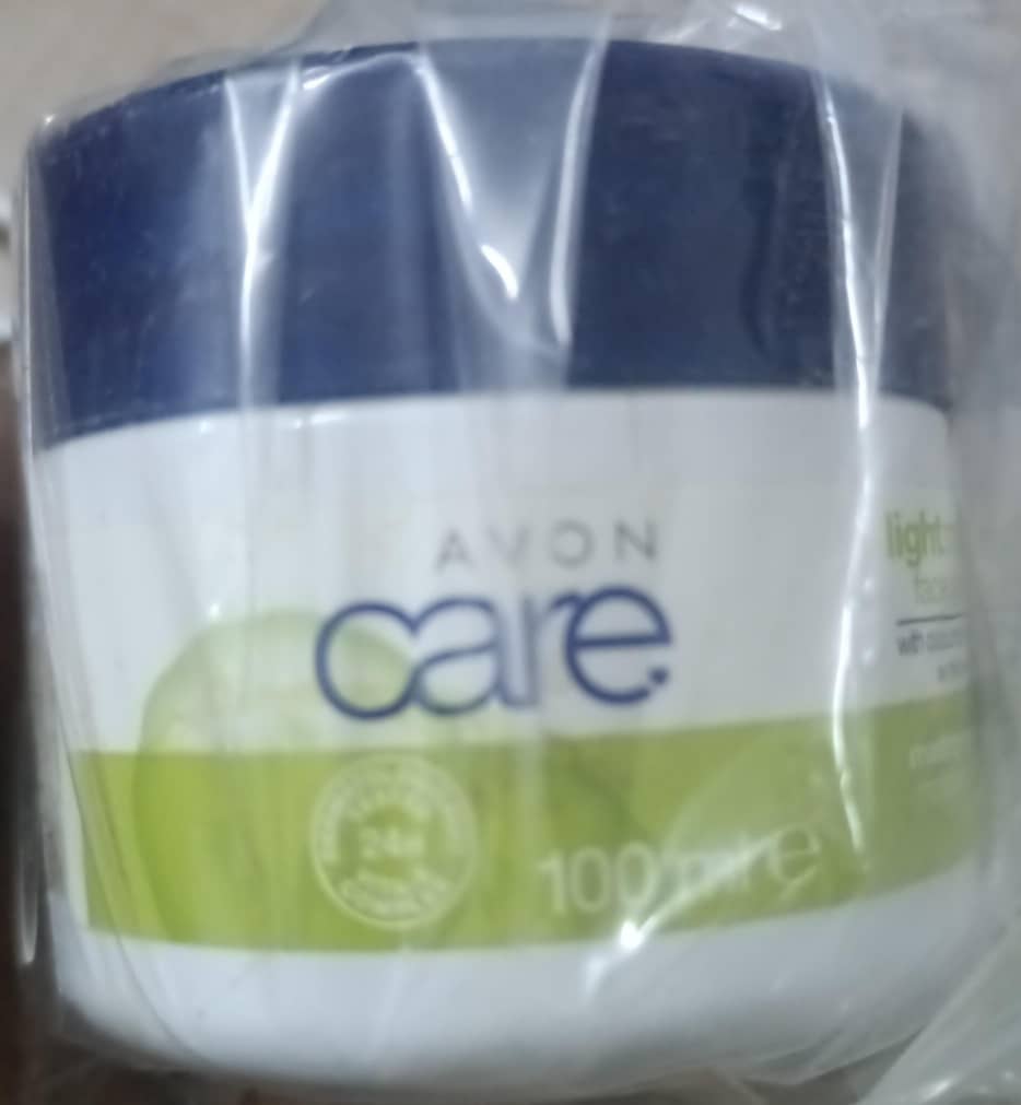 AVON care light moisture face gel-cream