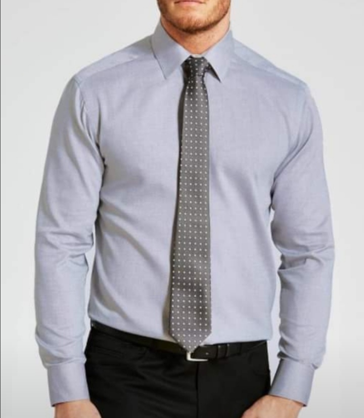 w/tie (SH00042)