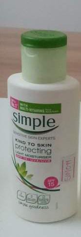 [SIM0011] SIMPLE crème hydratante légère protectrice protectrice pour la peau SPF15 125 ml