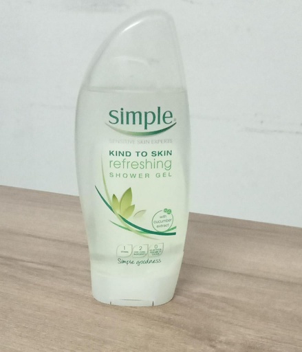 [SIM004] Gel douche rafraîchissant SIMPLE doux pour la peau 250ml