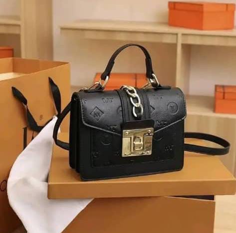 [FB02] handbag Color Black (FB02)